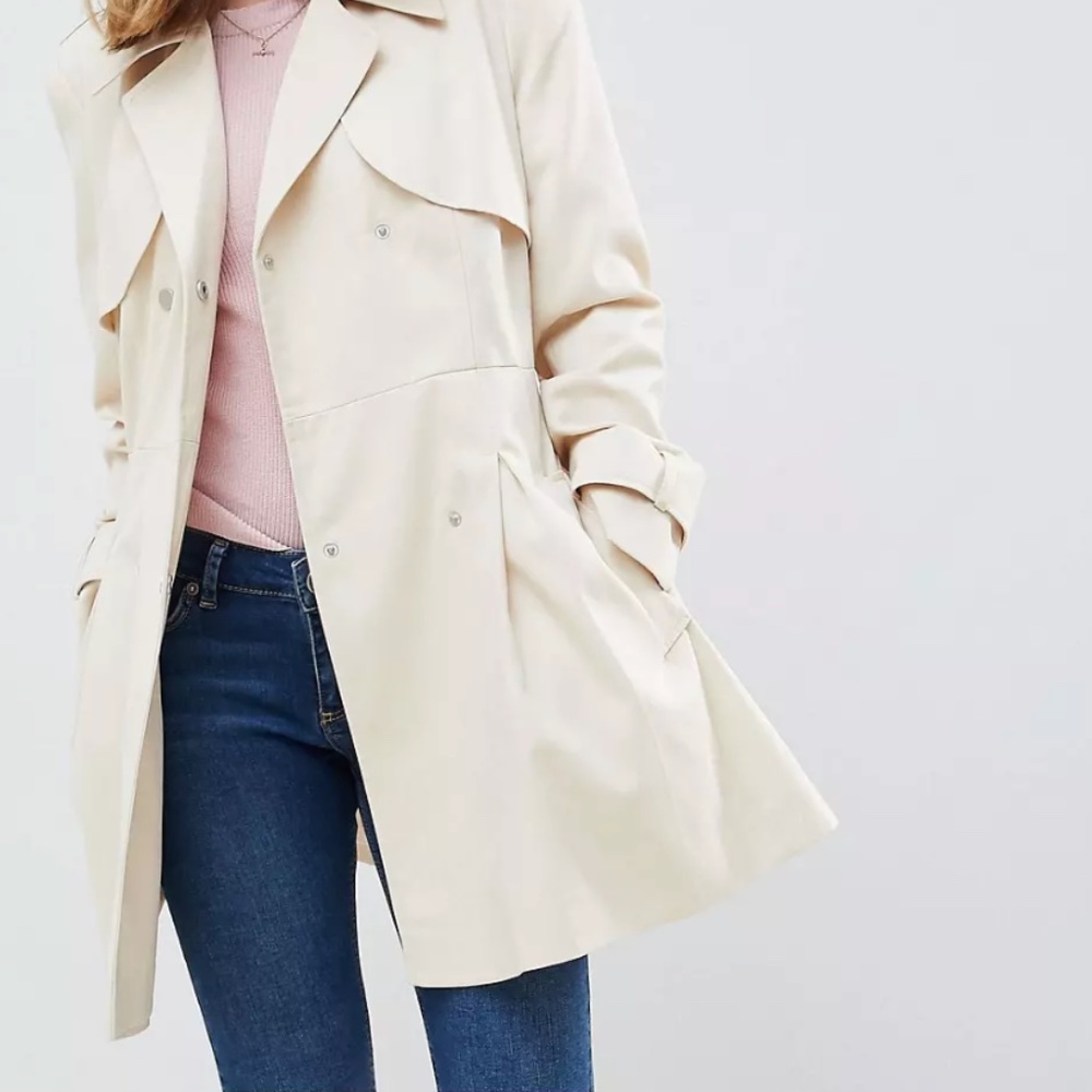 Petite Skater Trenchcoat